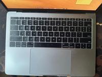 Gambar macbook pro 2017 second Intelcore i5 dari Barang Second Original Saya undefined 2 Tokopedia