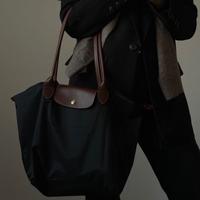 Gambar LC Black medium dari Kirana Authentic undefined 2 Tokopedia