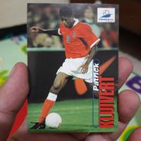 Gambar paket 3 kartu bola Panini Calcio 97 98 dan world cup 98 Patrick Kluivert dari james books undefined 3 Tokopedia