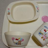 Gambar Set Perlengkapan Makan Bayi Hello kitty dari LARISBISA undefined 1 Tokopedia