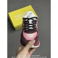 Gambar Sepatu Onitsuka Tiger Moage Co Red Black // Free faverbag & kaos kaki - Merah, 42 dari ONITSUKA STORE INDO undefined 3 Tokopedia