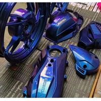 Gambar CAT BUNGLON BLUE RED PURPLE 3 WARNA DASAR HITAM CAT MOBIL MOTOR 200ml Cat Otomotif Bunglon bunglon - 100ml dari CV desiamasha shoop undefined 1 Tokopedia