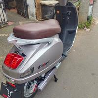 Gambar Motor Listrik Uwinfly T3S Silver Lembayung Pink Limited Edition Molis Vespa dari GROSIR KOSMETIK JAKARTA 1 undefined 3 Tokopedia