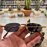 Gambar Vintage sunglasses 80s Made in Japan Frame gold/logam dilapisi asetat dari Barangmantap80an undefined 3 Tokopedia