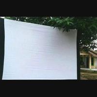 Gambar Kain Layar Tancap / Proyektor 150 x 250 Bahan Sambungan dari 13ele Boy undefined 1 Tokopedia