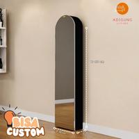 Gambar Standing Mirror Tempel Dinding kaca atas Oval Frameless - Standing mirror 2in1 hijab & makeup-OvyA45 dari Adigung Living undefined 2 Tokopedia