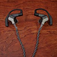 Gambar BRISE AUDIO FUGAKU TOP OF THE LINE EARPHONE dari JABEN SURABAYA STORE undefined 1 Tokopedia