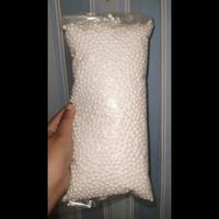 Gambar Butiran styrofoam utk isi wadah kupon undian & refill bean bag dari NJ Aquatic Store - Bali undefined 4 Tokopedia