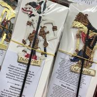 Gambar Souvenir miniatur wayang kulit pembatas buku 1 kodi (isi 20 pcs) bookmark khas indonesia - 10 pcs dari Orca Figure undefined 1 Tokopedia