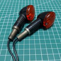 Gambar Lampu sein motor Sachs Madass 125 Sepasang 2pcs sdh LED dari TokLayMan undefined 1 Tokopedia