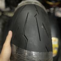Gambar BAN TUBELESS TIPE DIABLO ROSSO IV UKURAN 190/55 R17 PIRELLI ORIGINAL!! NEW!! dari depowaroengban undefined 5 Tokopedia