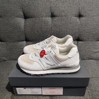 Gambar New Balance 574 Pig Skin/Kulit Babi Men's - Aviator White [ML574DGH] - Aviator White, 44 dari AFS145.STORE undefined 2 Tokopedia