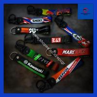 Gambar Frans^ High Quality Gantungan Kunci Sepeda Motor Yamaha Racing Heritage Club Premium Keychain Strap Key Chain Ring Holder Lanyard Jet Bag Tag Aksesoris Variasi Modifikasi Motor Klasik Retro Vintage All New Vixion Rx King Scorpio Z Xsr155 Xsr250 Xsr 155 - HR-Type dari Fransgusta Arya undefined 4 Tokopedia