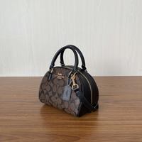 Gambar Sling bag Sidney terlaris signature - tas wanita - tas tote - tas selempang dari Bintang.bags undefined 3 Tokopedia