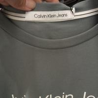 Gambar KAOS CALVIN KLEIN ORI - GREY dari Surf Original Store undefined 2 Tokopedia
