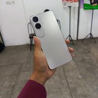 Gambar vivo v40 lite 5G ram 8/256 gb second pemakaian 2 bulanan lbih dari hanafi.cell undefined 1 Tokopedia