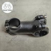 Gambar Stem UNO Extralight 70mm 12° Derajat Alloy Oversize 31.8 Roadbike dari Tepat Bike Jogja undefined 3 Tokopedia