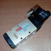 Gambar Solenoid Valve DPC 5/2 way 5120-10 Port Size 3/8" AC220 / DC 24 VOLT - DC 24 VOLT dari Pusat Hidrolik Pneumatik undefined 1 Tokopedia
