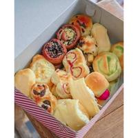 Gambar INSTAN ROTI UNYIL VENUS BOGOR ISI 30,40,50,60PCS MIXCAMPUR LARIS dari BUMBOE BUNDA undefined 2 Tokopedia