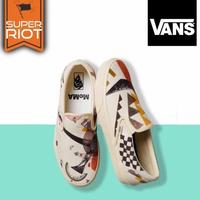 Gambar CYLENA_ VANS X MOMA CLASSIC SLIP ON COLOR BY VASILY - 40 dari Cylena undefined 1 Tokopedia