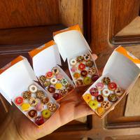 Gambar miniature miniatur set donat JCO on box dari PO's Clay & Miniatures undefined 1 Tokopedia