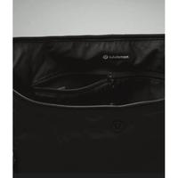 Gambar LU LU L3M0N - Louney Shoulderbag / Slinbag dari Magda Garage Branded undefined 5 Tokopedia