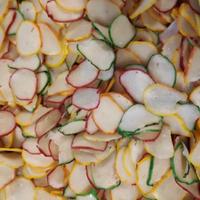 Gambar Kerupuk Bawang Teratai 250g Warna Warni dari Toko DFF undefined 1 Tokopedia
