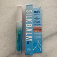 Gambar Huda Silk Balm Hydrating And Nourishing Lip Balm Lip Plumper 1.8Ml Original Produk - Icy dari The skinlust undefined 4 Tokopedia