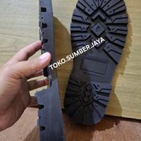 Gambar Outsole Potong Sepatu Safety Boots Pria - Sepatu Safety Timberland Bahan Karet Kuat Tidak Licin Size 38-45 - Hitam, 45 dari TOKO.SUMBER.JAYA undefined 2 Tokopedia