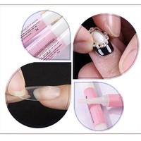Gambar Lem Cair 2 Gr Lem Kuku Cair fake nails glue nail art glue dari ryocelll undefined 2 Tokopedia