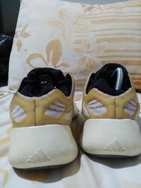 Gambar sepatu#preloved#second#thrift#sepatusecond#ori#vintage#rare Sneakers Adidas Yezzy 700 V3, glow in the dark size 42 china dari Lapak Second Berkah undefined 5 Tokopedia