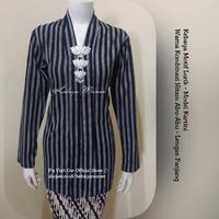 Gambar Kebaya Lurik. Kebaya Kartini. Kebaya Jadi. Kebaya Lurik Jadi. Kebaya Lurik. Baju Adat Jawa. Lurik Putih. Lurik Hitam. Baju Adat. Baju dari baby-travel undefined 3 Tokopedia