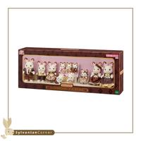 Gambar Sylvanian Families 40th Anniversary Chocolate Rabbit Celebration Family dari Sylvanian Corner undefined 1 Tokopedia