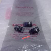 Gambar plug A/C drain karet pembuangan filter saringan udara adv beat cb 150x cbr 150r crf 150L forza genio pcx revo 110 scoopy stylo super cup vario 125 150 160 original honda Motorcycle Sporty Busi dari ayumotor undefined 4 Tokopedia