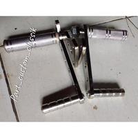 Gambar Footstep Postep motor Custom chopper,bobber bustep busteb foostep coper,foostep choper motif geret" dari CV CHERZA undefined 2 Tokopedia