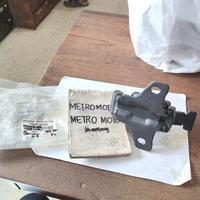 Gambar Pangkon Mesin Engine Mounting Depan Innova Fortuner Diesel Original dari MetroMotor Semarang undefined 2 Tokopedia