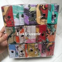 Gambar Terbaru / 100 Pcs Souvenir Pernikahan Gantungan Kunci Dompet Batik Unik Kemas Plastik Bonus Kartu Ucapan Terimakasih Emas Ganci / Sameday dari sissalsabila shop undefined 3 Tokopedia