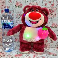 Gambar Boneka Lotso Bear Strawberry Toy Beruang Mainan Mewah Lampu LED Hadiah Bubble Dolls dari leastore_ undefined 3 Tokopedia