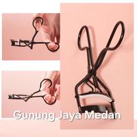 Gambar Penjepit Bulu Mata Pelentik Eye Lash Curler Dengan Bantalan Karet Putih Makeup Tools dari GJ.Medan undefined 2 Tokopedia