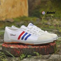 Gambar Tercepat Sepatu Kodachi 8111- Capung Badminton Volley Running Terviral - 35 dari CandyFashion0423 undefined 2 Tokopedia