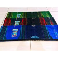 Gambar Terlaris Sarung dewasa pria gajah unggul Motif Polos Warna//sarung murah/sarung pria dewasa/kain sarung dewasa murah sarung pria sarung tenun pria kain sarung pria untuk sholat bukan sarung wadimor SARUNG MAJALAYA SARUNG GAJAH UNGGUL dari BOETIKKU STORE undefined 3 Tokopedia