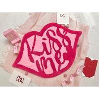 Gambar Kiss Me Keset / Doormat 40 x 62 cm dari meterpersegisurabaya undefined 1 Tokopedia