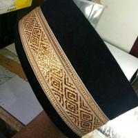Gambar peci premium songkok kopiah aceh bahan bludru Hitam exclusive motif emas - MOTIF KLASIK, Size 4 dari GND CREW undefined 1 Tokopedia