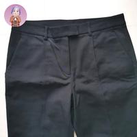 Gambar Preloved Celana Wanita 7/8 Calvin Klein Original dari Kamu Pemilik Berikutnya undefined 2 Tokopedia