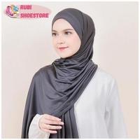 Gambar Pashmina Instant Tali Bahan Premium / Jilbab Grosir Murah / Pashmina Kaos PremiumWarna Lengkap [Rubi Shoestore] - Black,  Satu ukuran dari Rubi Shoestore undefined 1 Tokopedia