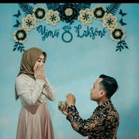 Gambar Paper Flower Dekorasi Backdrop Lamaran Tunangan Engagement Wedding Minimalis Aesthetic Elegan Premium Terbaru dari buyutstorea undefined 3 Tokopedia
