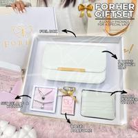 Gambar Hampers Cewek Kado Ulang Tahun Wisuda Anniversary Ultah Pacar Pasangan Teman Saudara Keluarga Gift Box Estetik Mewah Spesial By Tellme.corp - Julia Putih FS, Kartu Polos dari hahadj shop undefined 1 Tokopedia