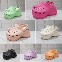 Gambar TERMURAH BEST SELLER Sendal Crocs Classic Bae Platform clogs 8cm / Clog / Sandal Perawat / Suster / Mantri / Karet / Classics / Slip on karet pria wanita / Sandal tahan air / Platforms / Bae Clog Tinggi - Hitam, 34/35 dari CV IndoArsStore undefined 3 Tokopedia