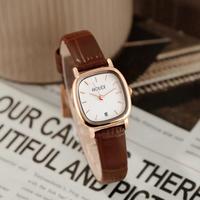 Gambar HOLEK 1301 Jam Tangan Wanita Anti Air Korea Retro Casual Gaya Tali Kulit Jam Tangan Cewek Original Original Ready - Full Black dari Luxe Loom Store undefined 3 Tokopedia