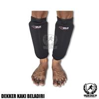 Gambar Deker Kaki Silat - Pedding Kaki Pencak Silat Model Kaos Kaki - Dekker Pelindung Tulang Kering Kaki Olaharga Beladiri Pencak Silat Karate Taekwondo Boxing MMA Wushu Sanda - Arm Shin Guard - Kick Protector - Shinpad - Size ( S ) dari GVC Takasa Official undefined 2 Tokopedia
